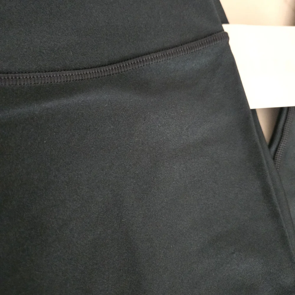 NWT Elation Ultra High Rise Sheen Legging